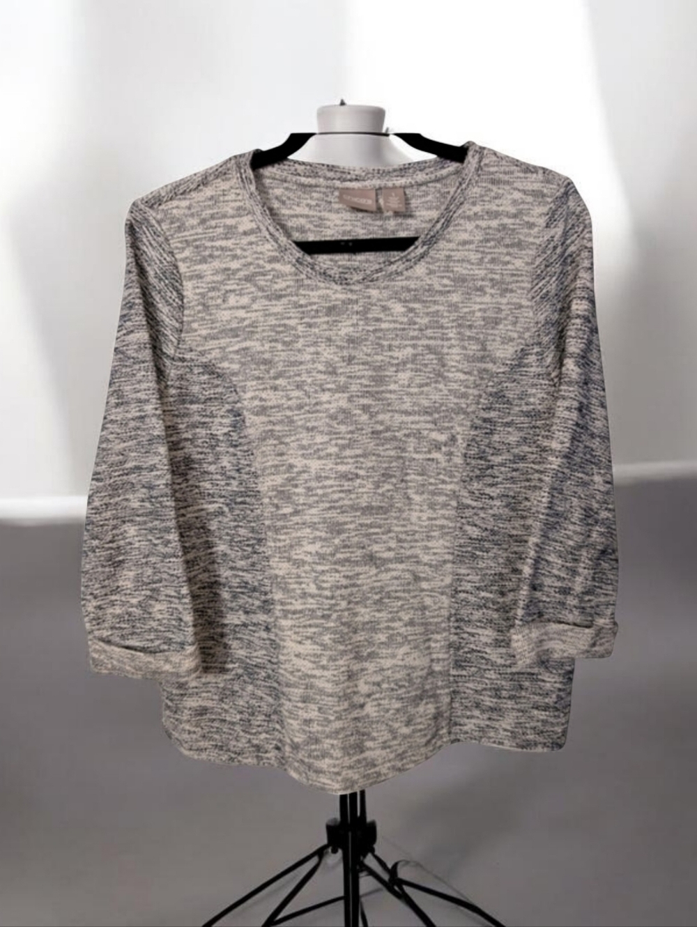 Chicos 1 Medium Sweater Blue Gray White Metallic EUC